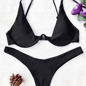 Black bikini cheeky/thong bottom push up top